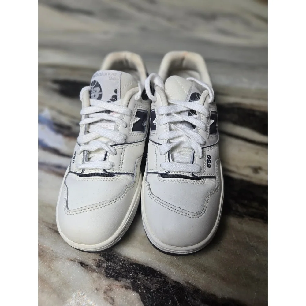 New Balance 550 Kids Sneakers White Black PSB550BH Size 2 US Youth Low Top